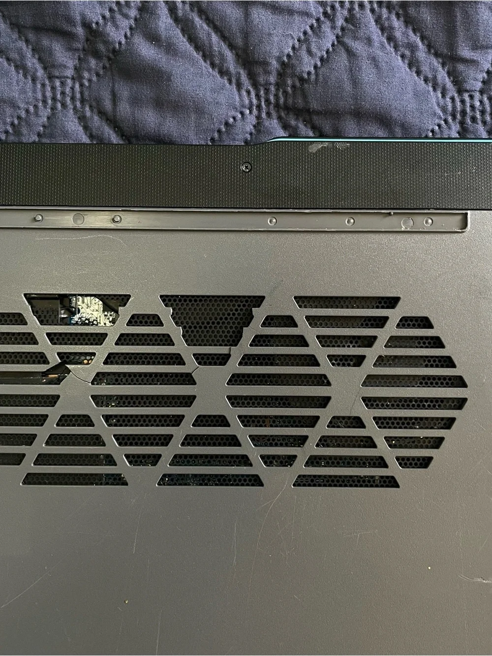 Lenovo LOQ 15.6